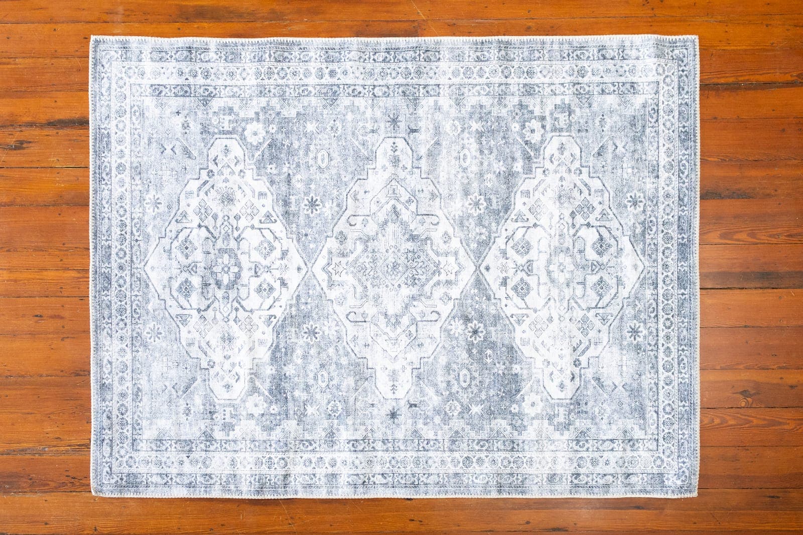 Elise Grey rug